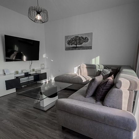 Apartman Dora Crikvenica Bagian luar foto