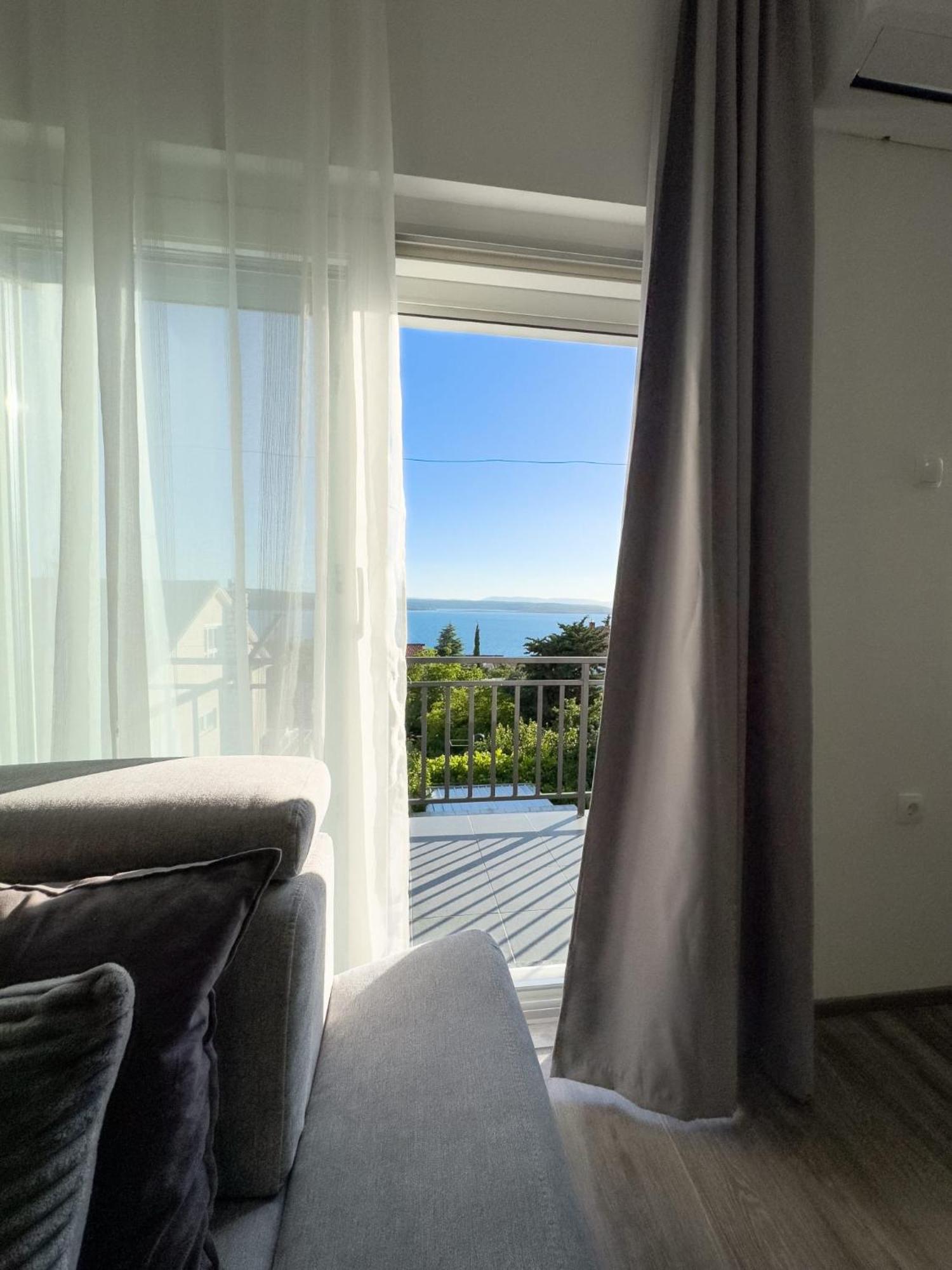Apartman Dora Crikvenica Bagian luar foto